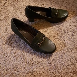 Black  dress shoes